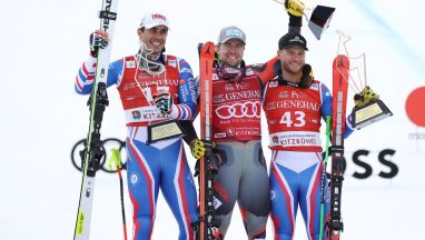 41-latek na podium zawodów alpejskiego Pucharu Świata