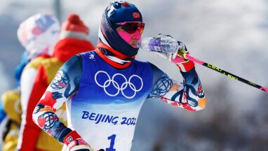 Pekin 2022. Johannes Klaebo musiał zrezygnować w tracie walki o kolejny medal