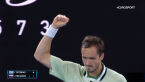 Miedwiediew wygrał 1. seta z Tsitsipasem w półfinale Australian Open