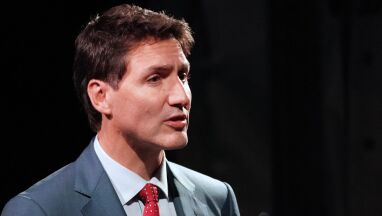 Premier Kanady oburzony skandalami w Hockey Canada. 