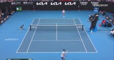 Skrót meczu Djoković - Tsitsipas w finale Australian Open