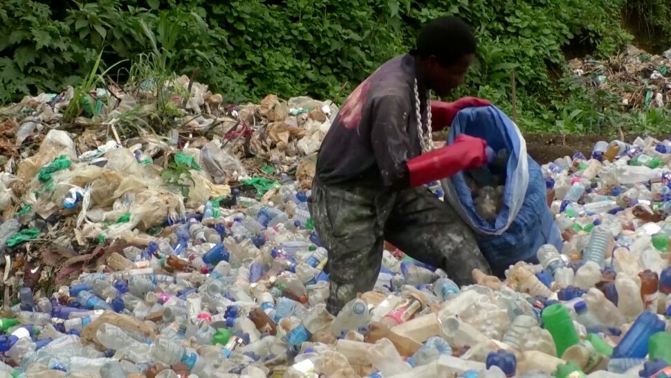 Światowy Dzień Recyklingu. Nie wszytsko, co nie działa, musi trafić na śmietnik
