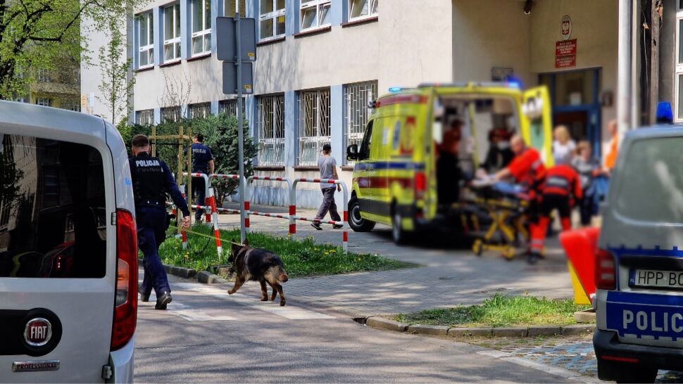 12-latka zaatakowana nożem przed przed szkołą podstawową w Bielsku-Białej